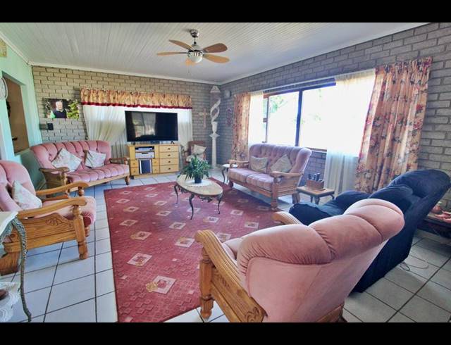 3 BEDROOM HOUSE FOR SALE IN TERGNIET